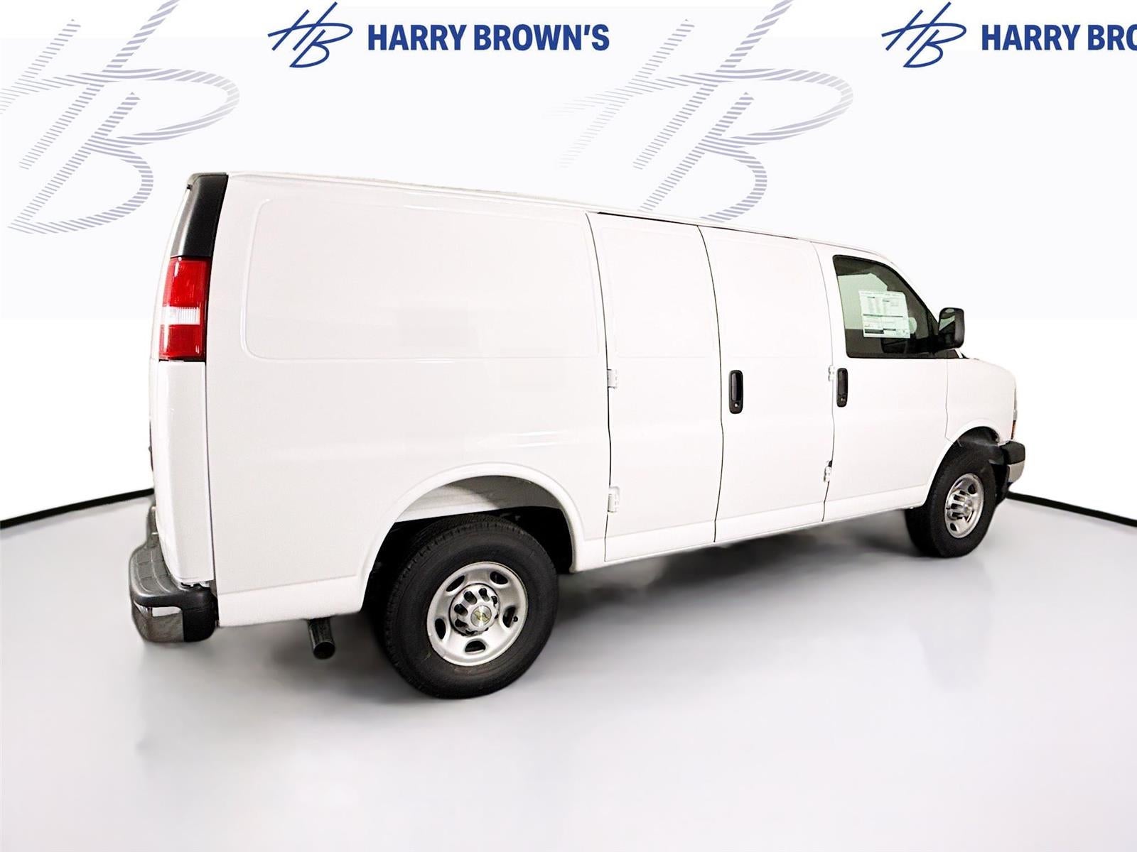 2026 Chevrolet Express Cargo Van RWD 2500 135