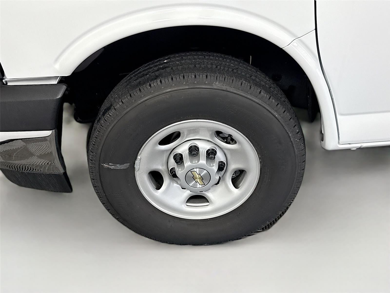 2026 Chevrolet Express Cargo Van RWD 2500 135