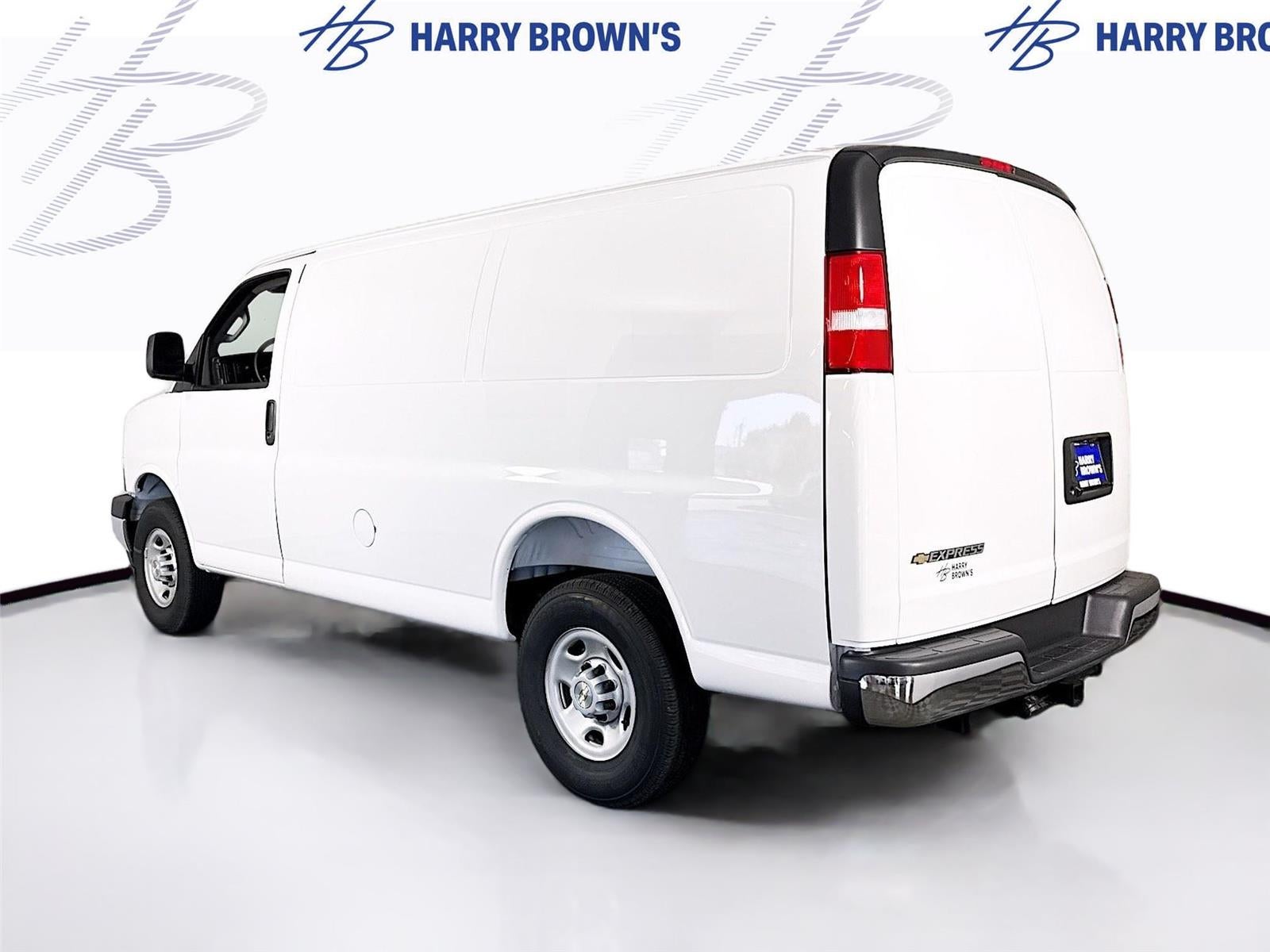 2026 Chevrolet Express Cargo Van RWD 2500 135