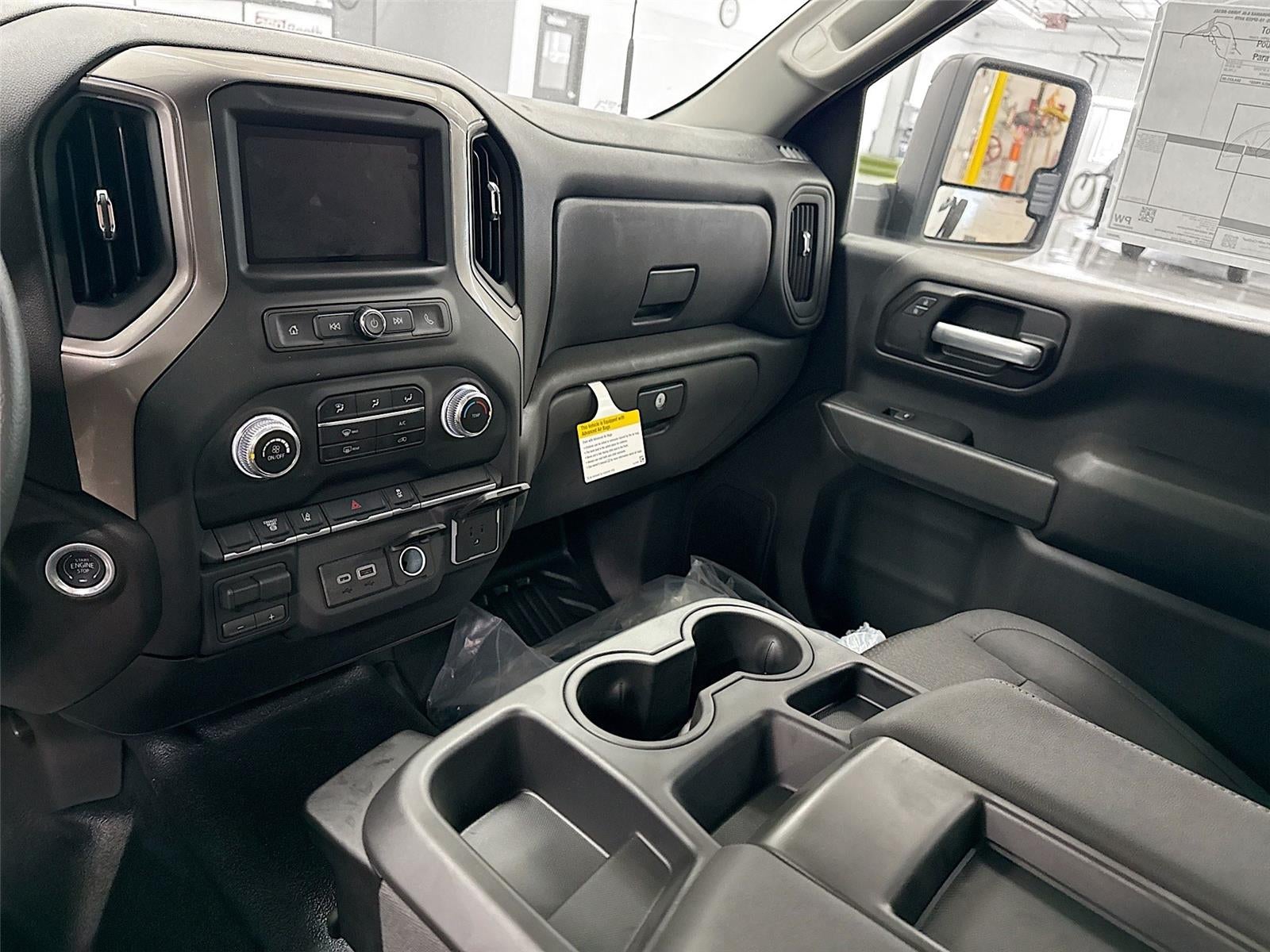 2026 GMC Sierra 3500HD CC Pro