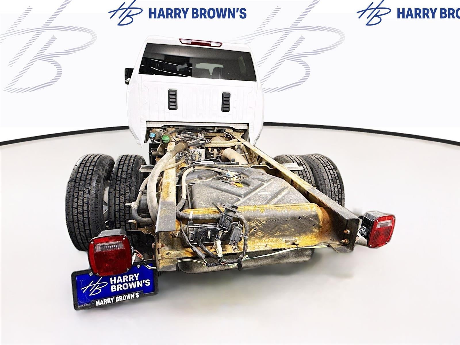 2024 GMC Sierra 3500HD Chassis Pro