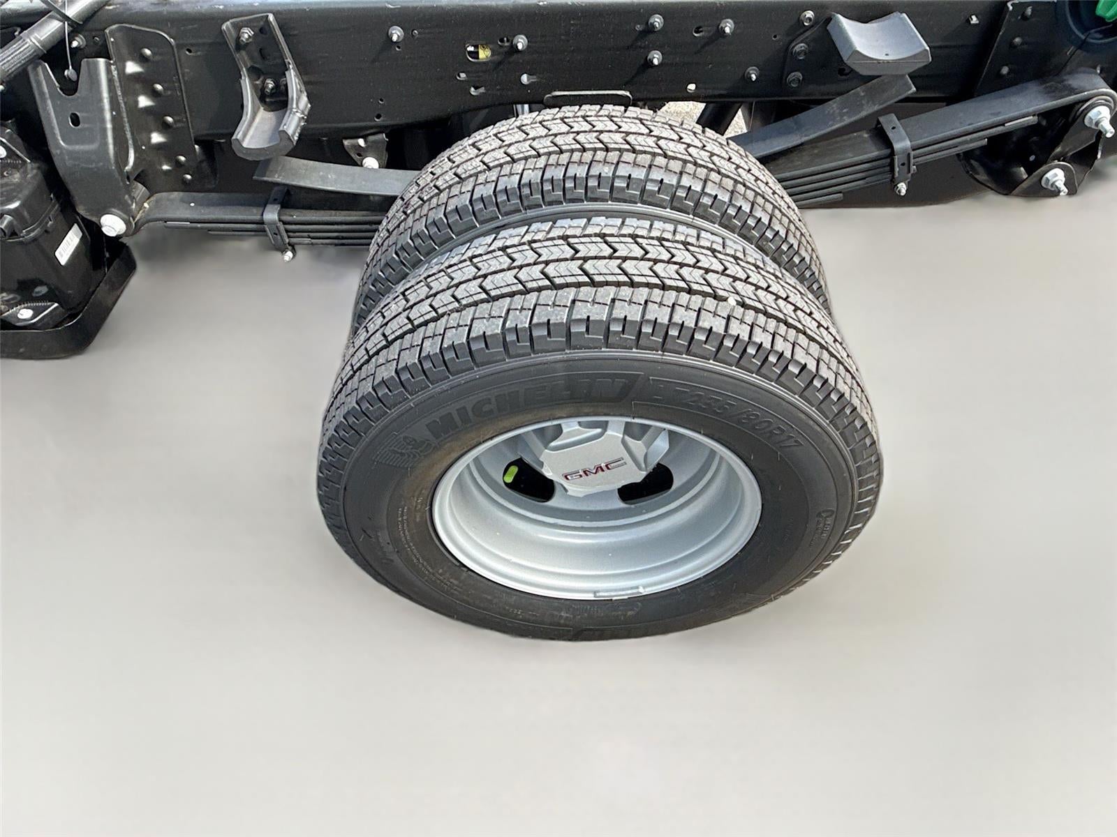 2026 GMC Sierra 3500HD CC Pro