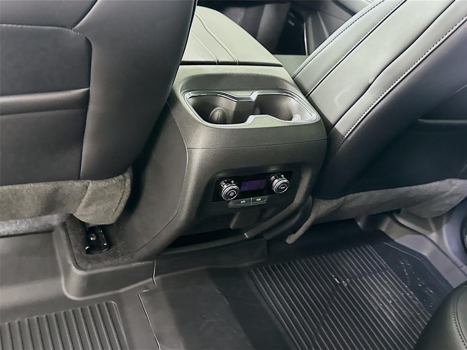2026 GMC Acadia AWD Elevation