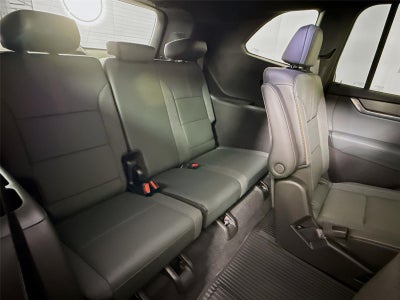 2026 GMC Acadia AWD AT4