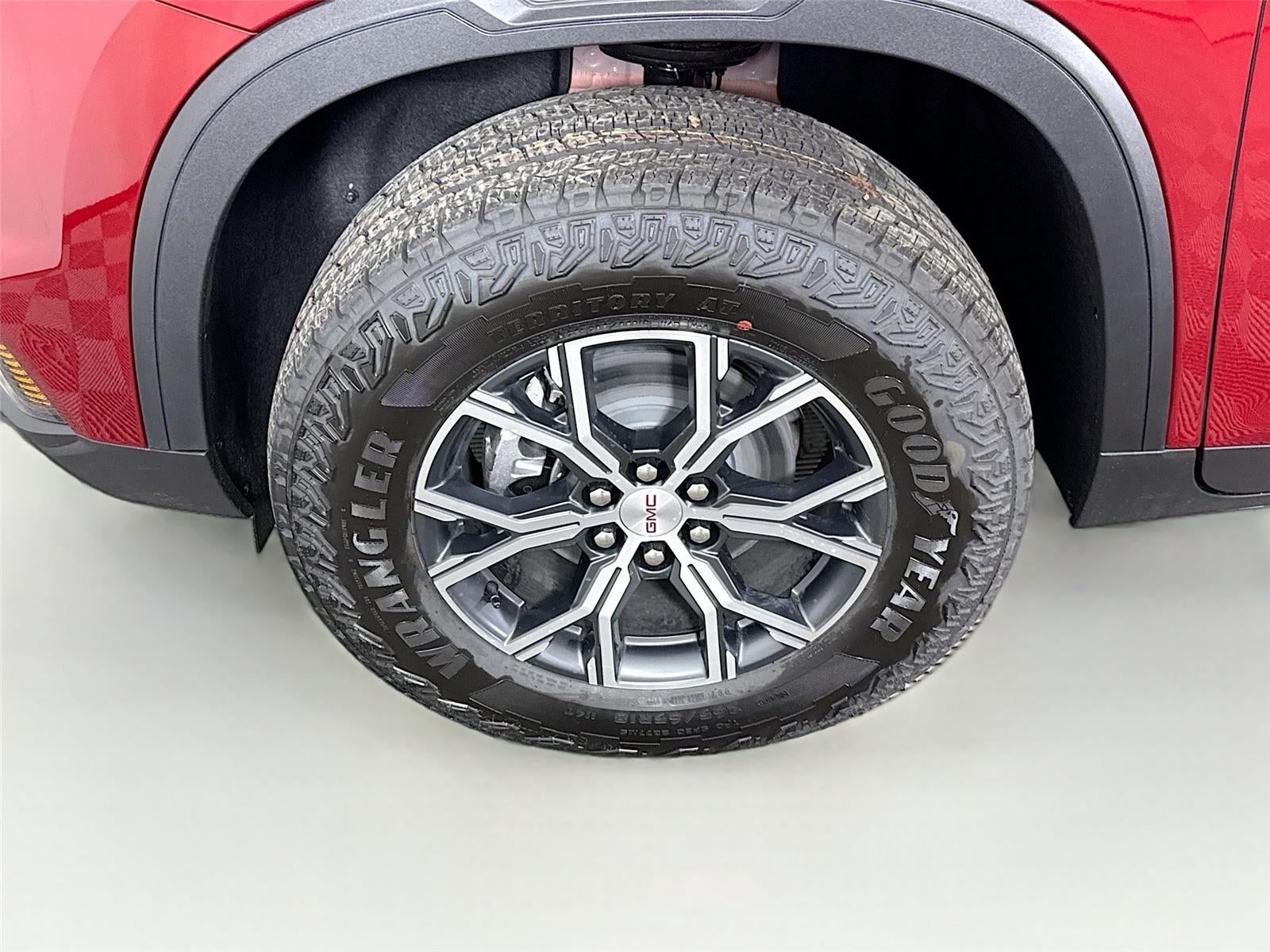 2026 GMC Acadia AWD AT4