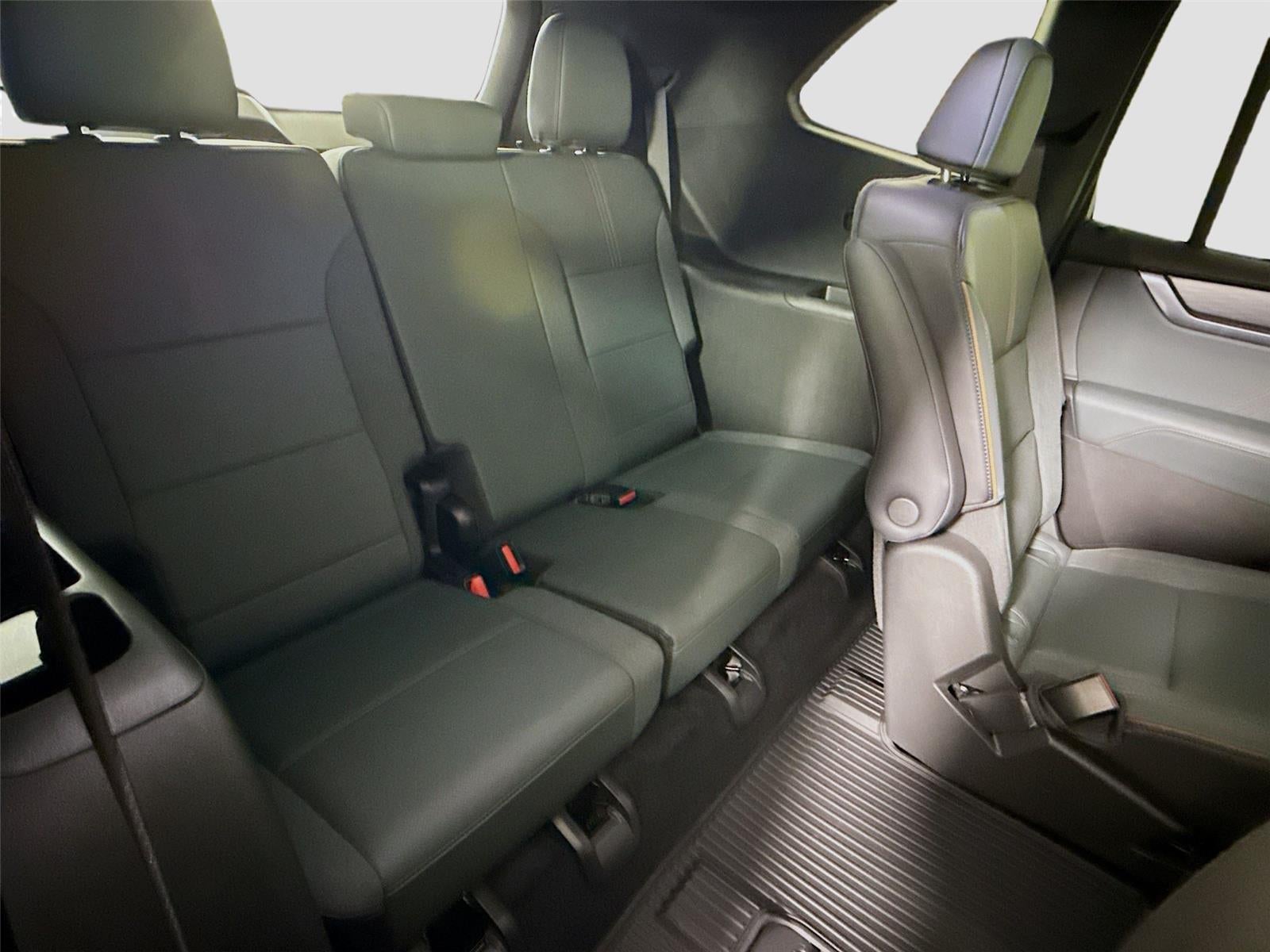 2024 GMC Acadia AWD AT4