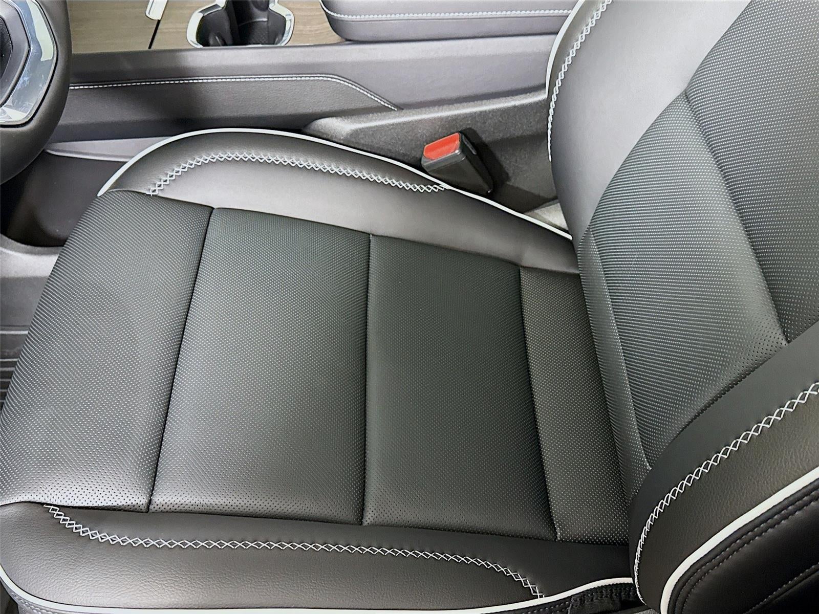 2026 GMC Acadia AWD Denali