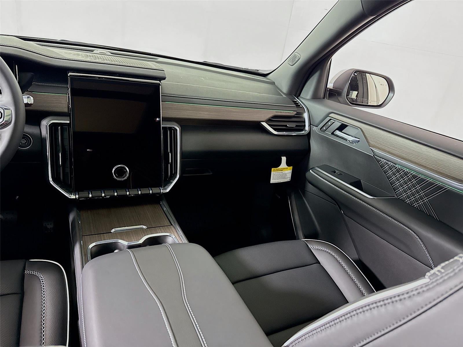 2026 GMC Acadia AWD Denali