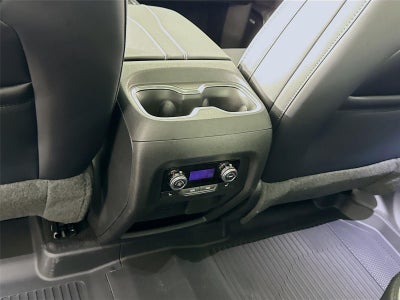 2026 GMC Acadia AWD Denali