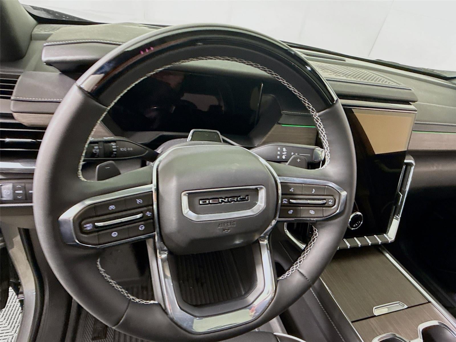 2026 GMC Acadia AWD Denali