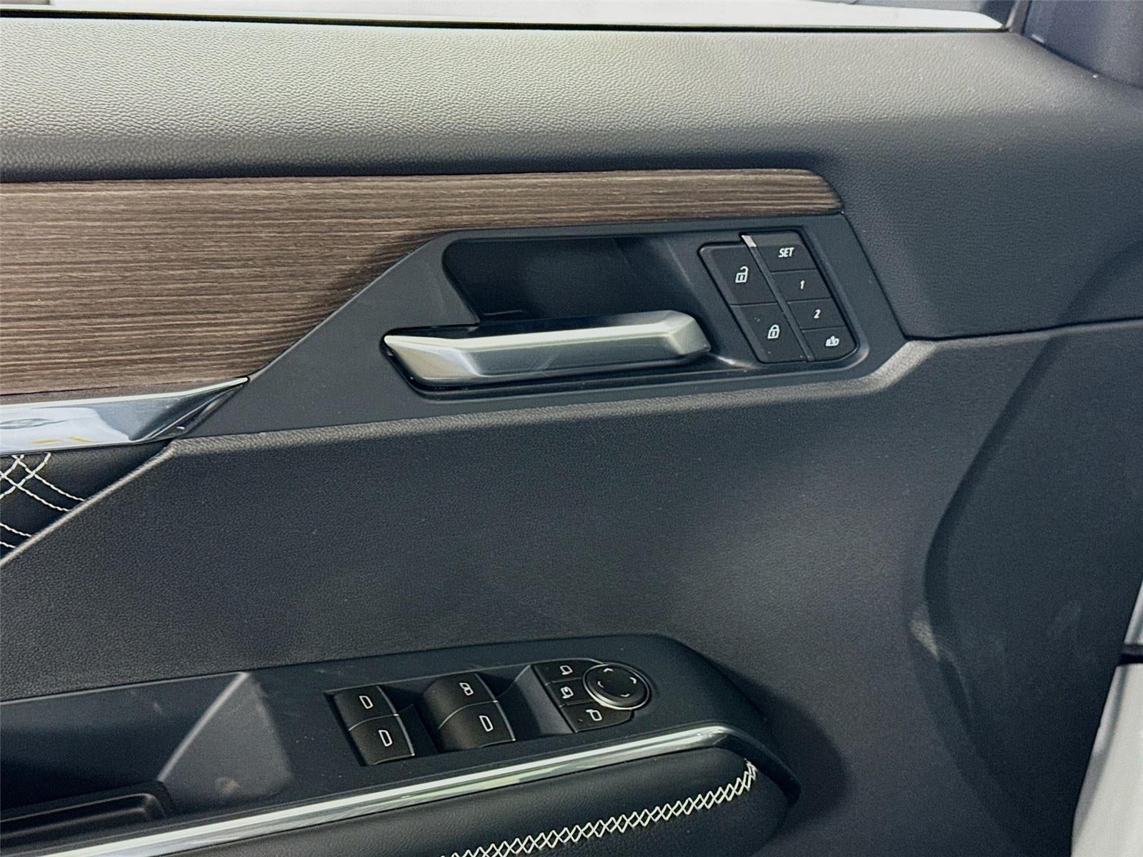 2026 GMC Acadia AWD Denali