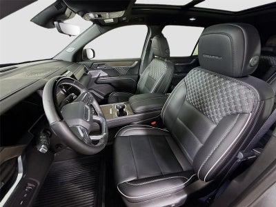 2025 GMC Acadia AWD Denali