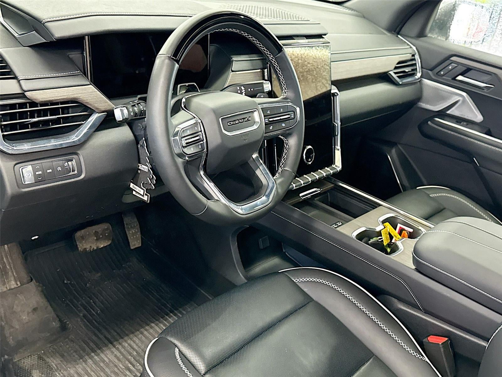 2025 GMC Acadia AWD Denali