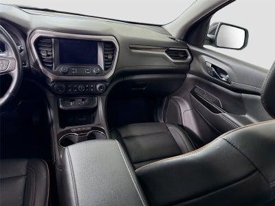 2022 GMC Acadia AT4