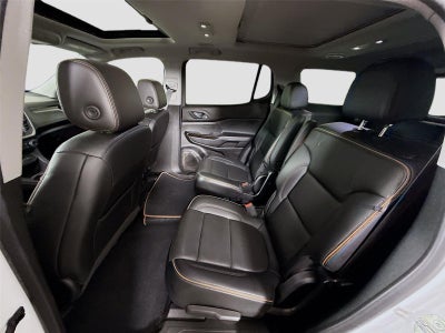 2022 GMC Acadia AT4