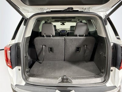 2022 GMC Acadia AT4