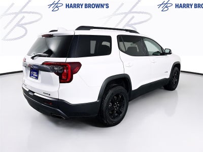 2022 GMC Acadia AT4