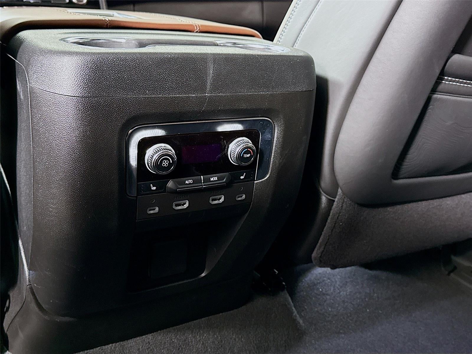 2024 GMC Yukon Denali Ultimate