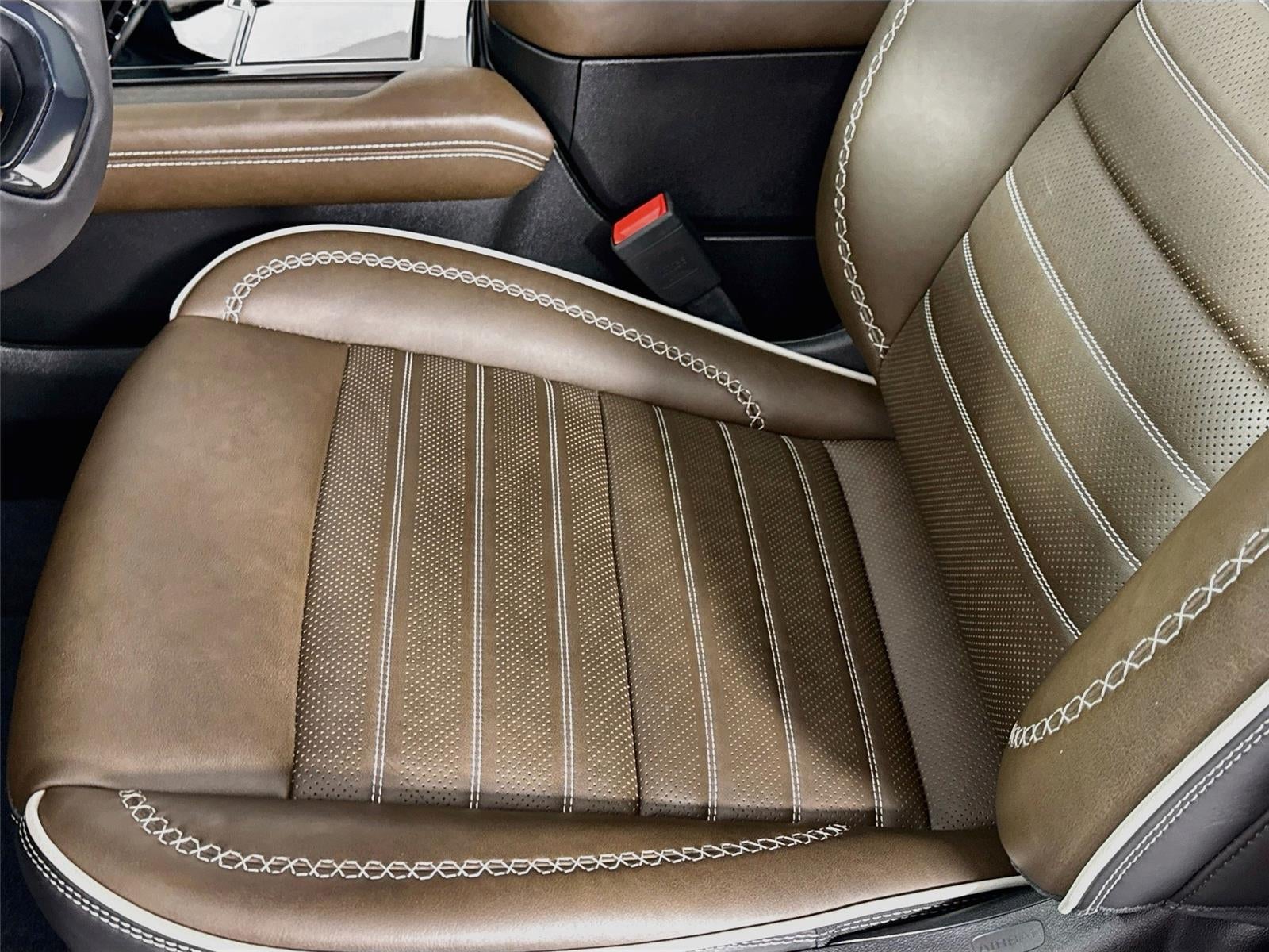 2025 GMC Yukon Denali Ultimate