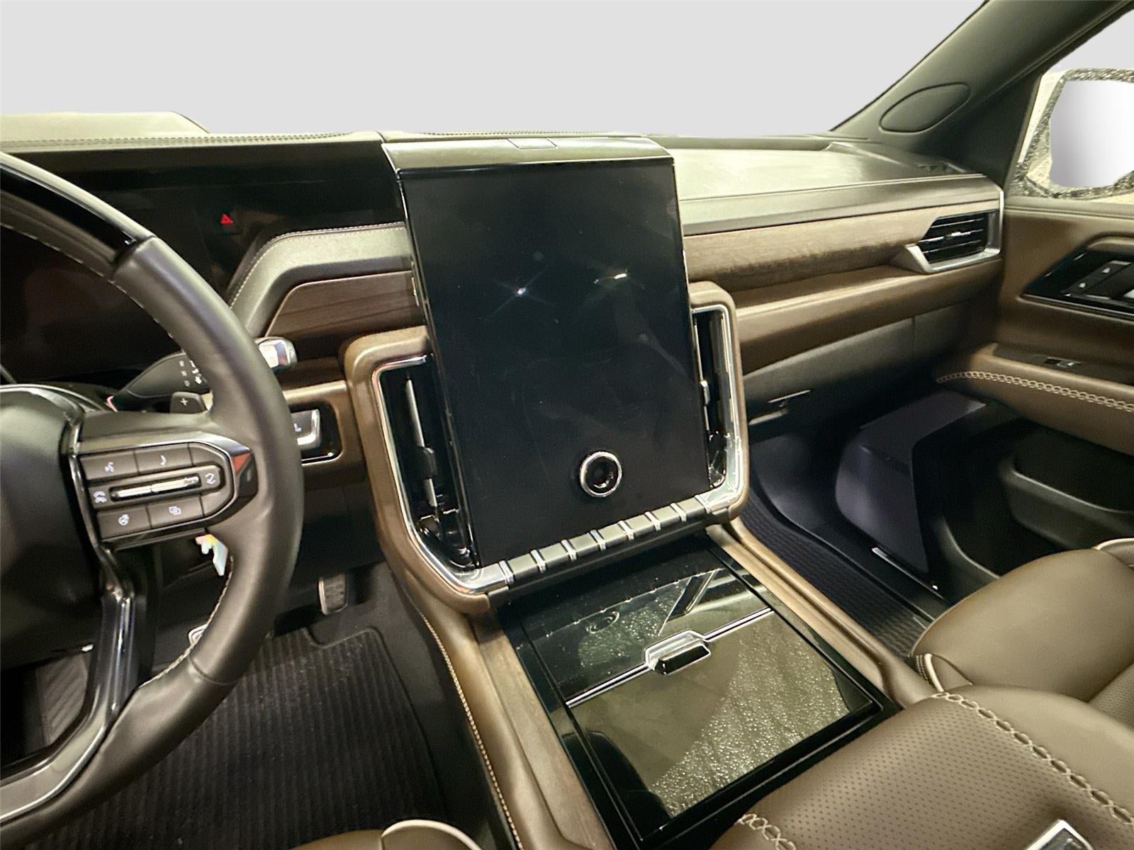 2025 GMC Yukon Denali Ultimate