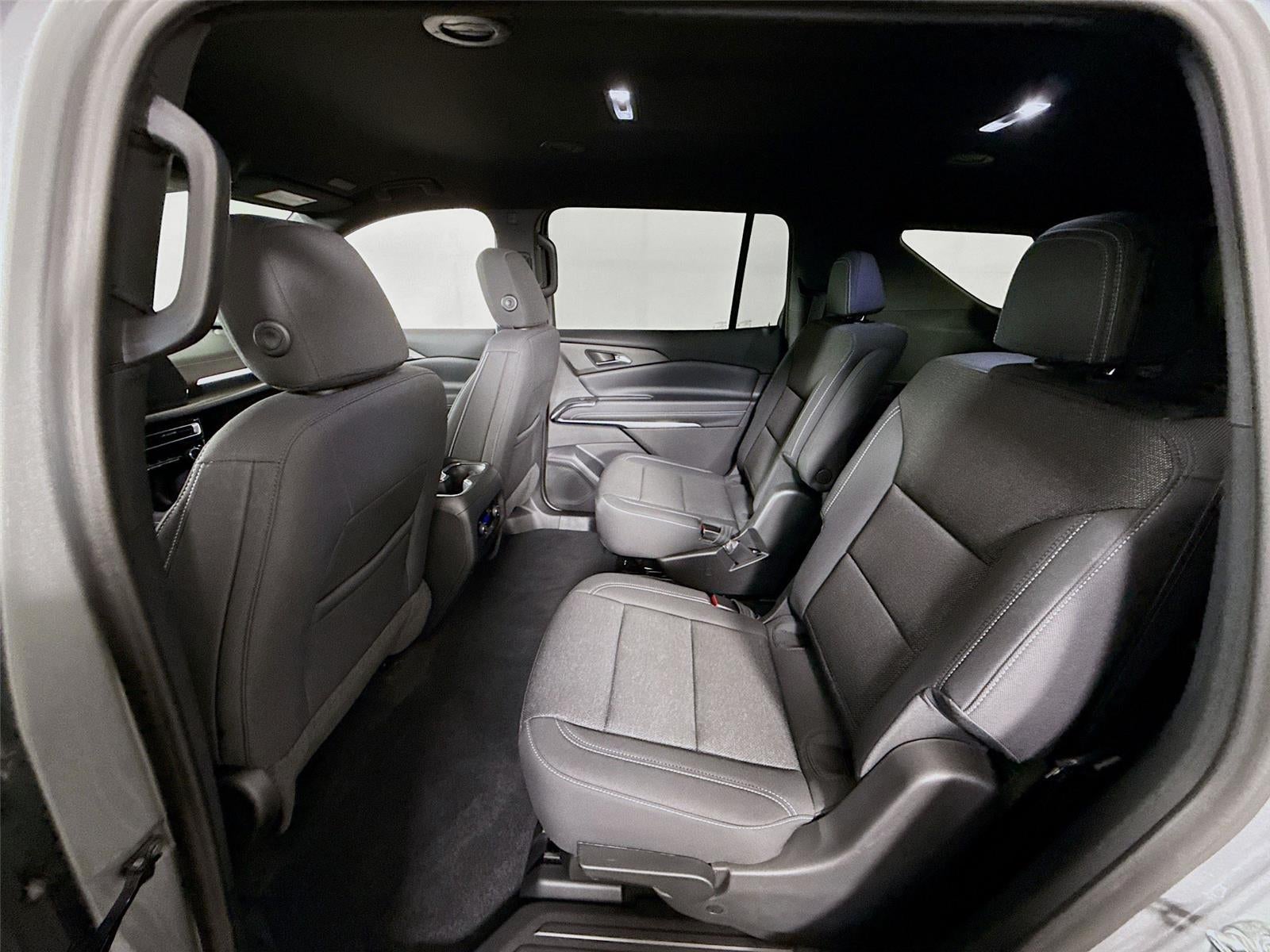 2026 Chevrolet Traverse AWD LT