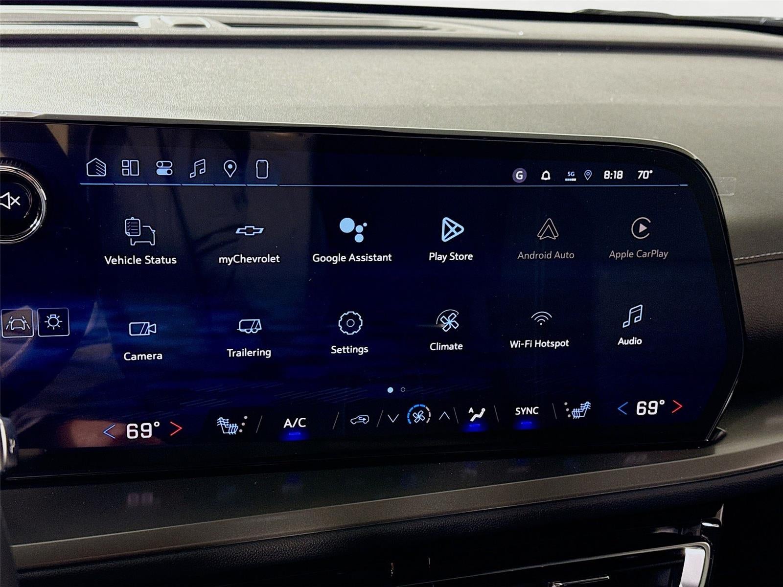 2026 Chevrolet Traverse AWD LT