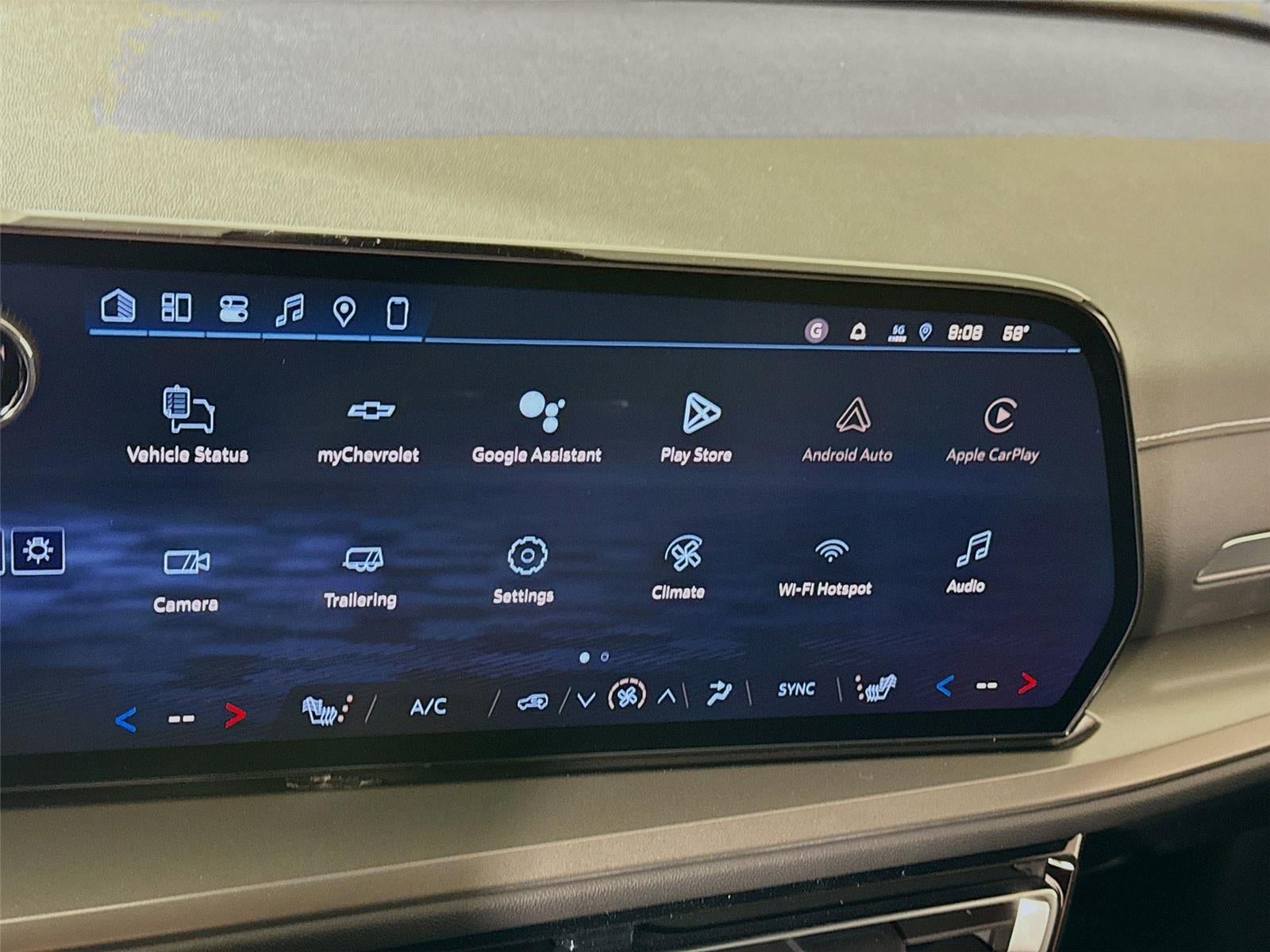 2026 Chevrolet Traverse AWD LT