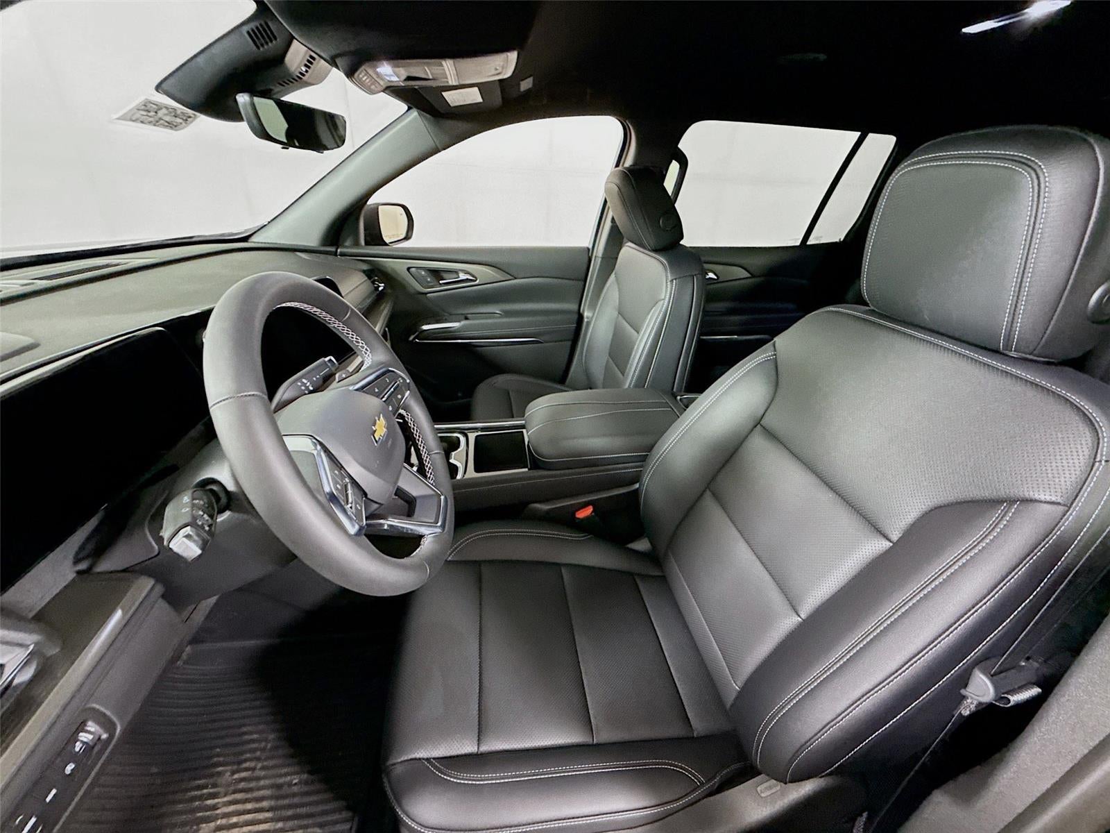 2026 Chevrolet Traverse AWD LT