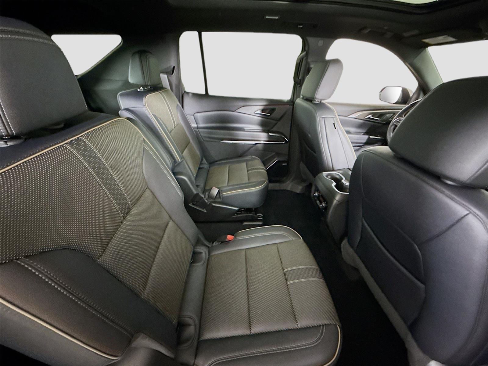 2026 Chevrolet Traverse High Country - Photo 32
