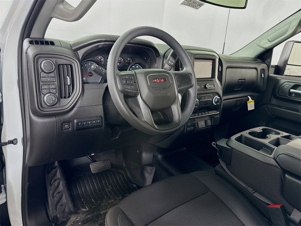 2026 GMC Sierra 2500HD Pro