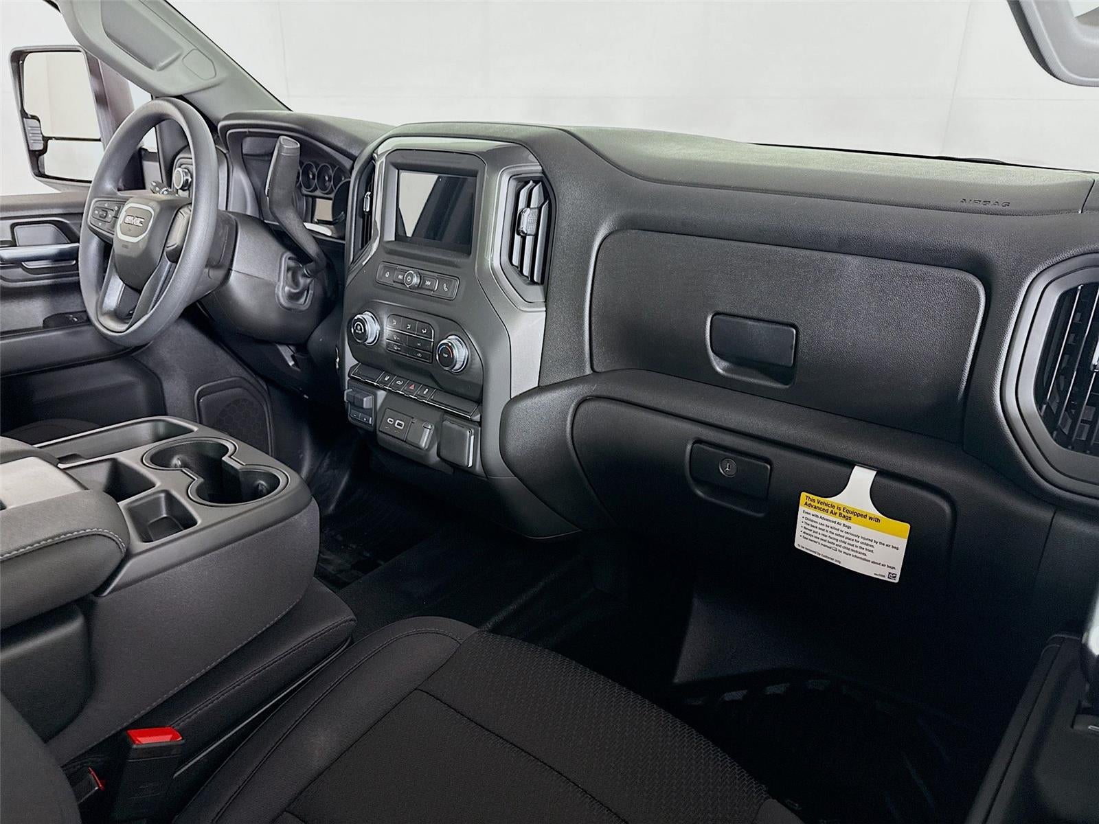 2025 GMC Sierra 2500HD Pro