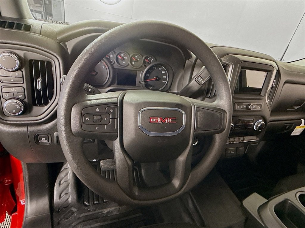 2025 GMC Sierra 2500HD Pro