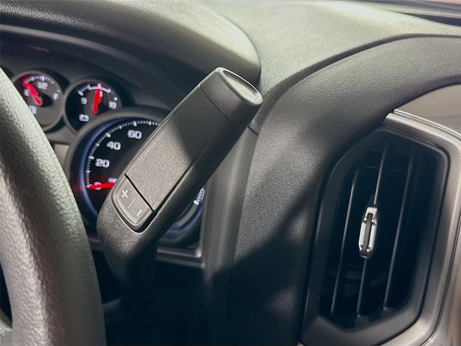 2025 GMC Sierra 2500HD Pro