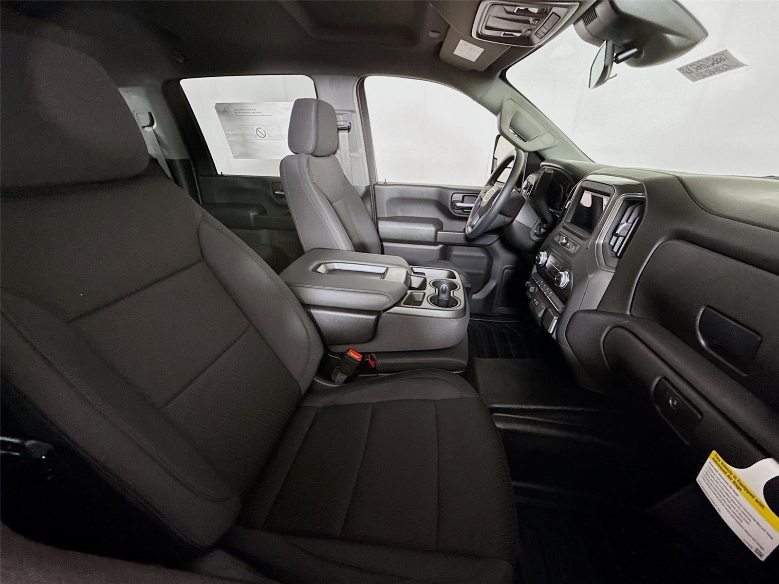 2025 GMC Sierra 2500HD Pro