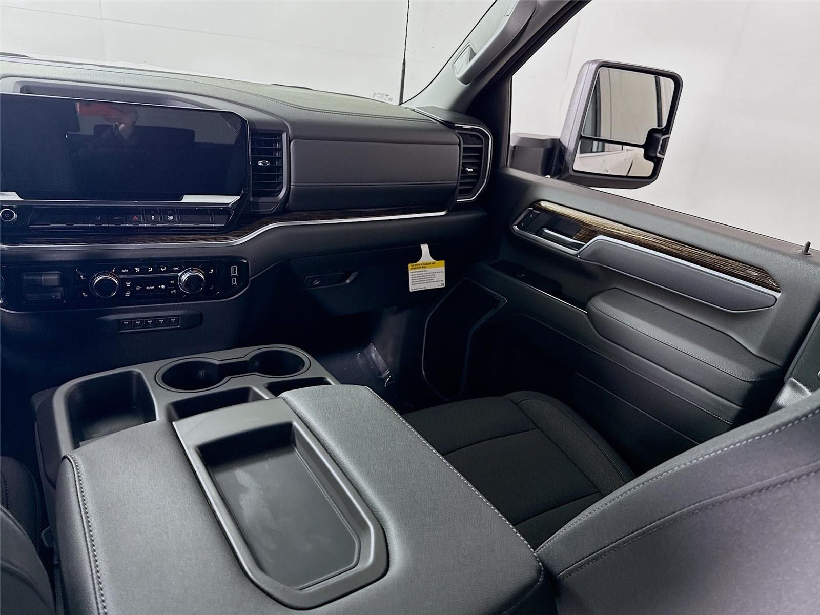 2026 GMC Sierra 2500HD SLE