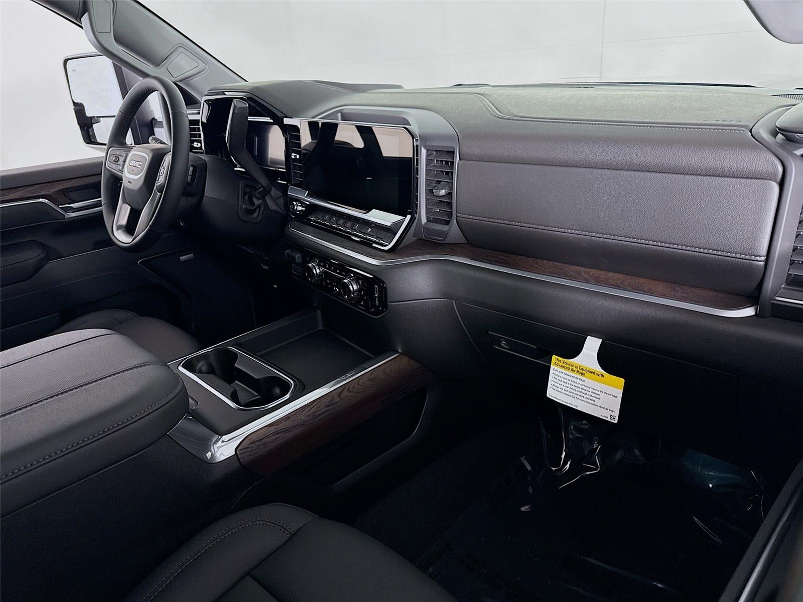 2026 GMC Sierra 2500HD SLT