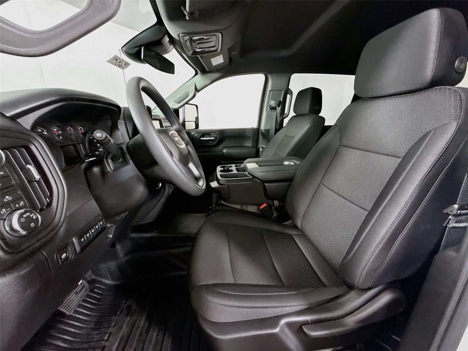 2026 GMC Sierra 3500HD Pro