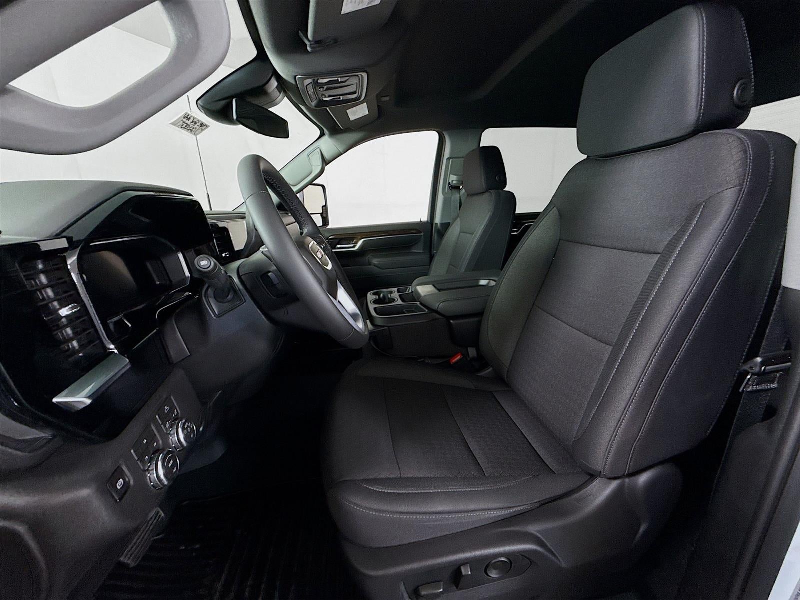 2026 GMC Sierra 3500HD SLE
