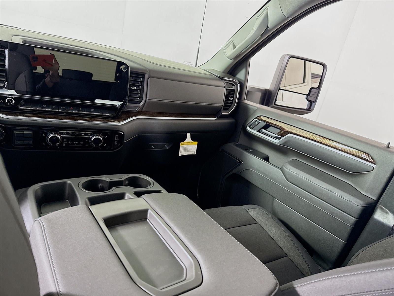 2026 GMC Sierra 3500HD SLE