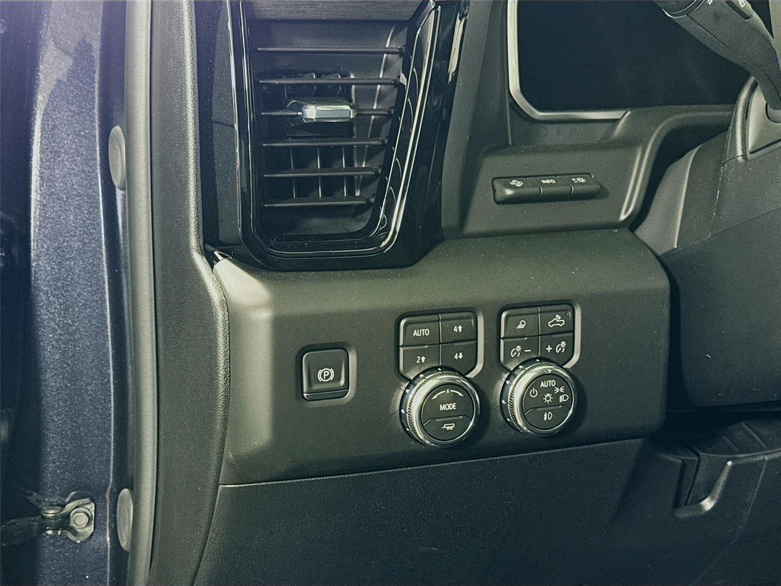 2026 GMC Sierra 3500HD AT4