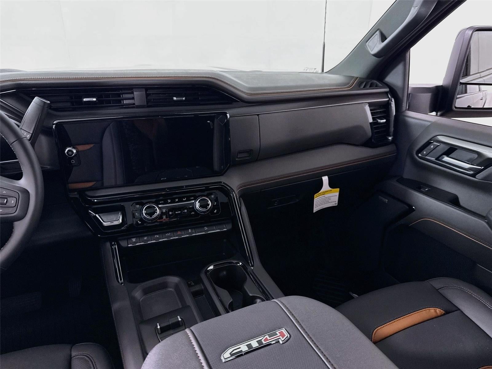 2026 GMC Sierra 3500HD AT4 - Photo 18