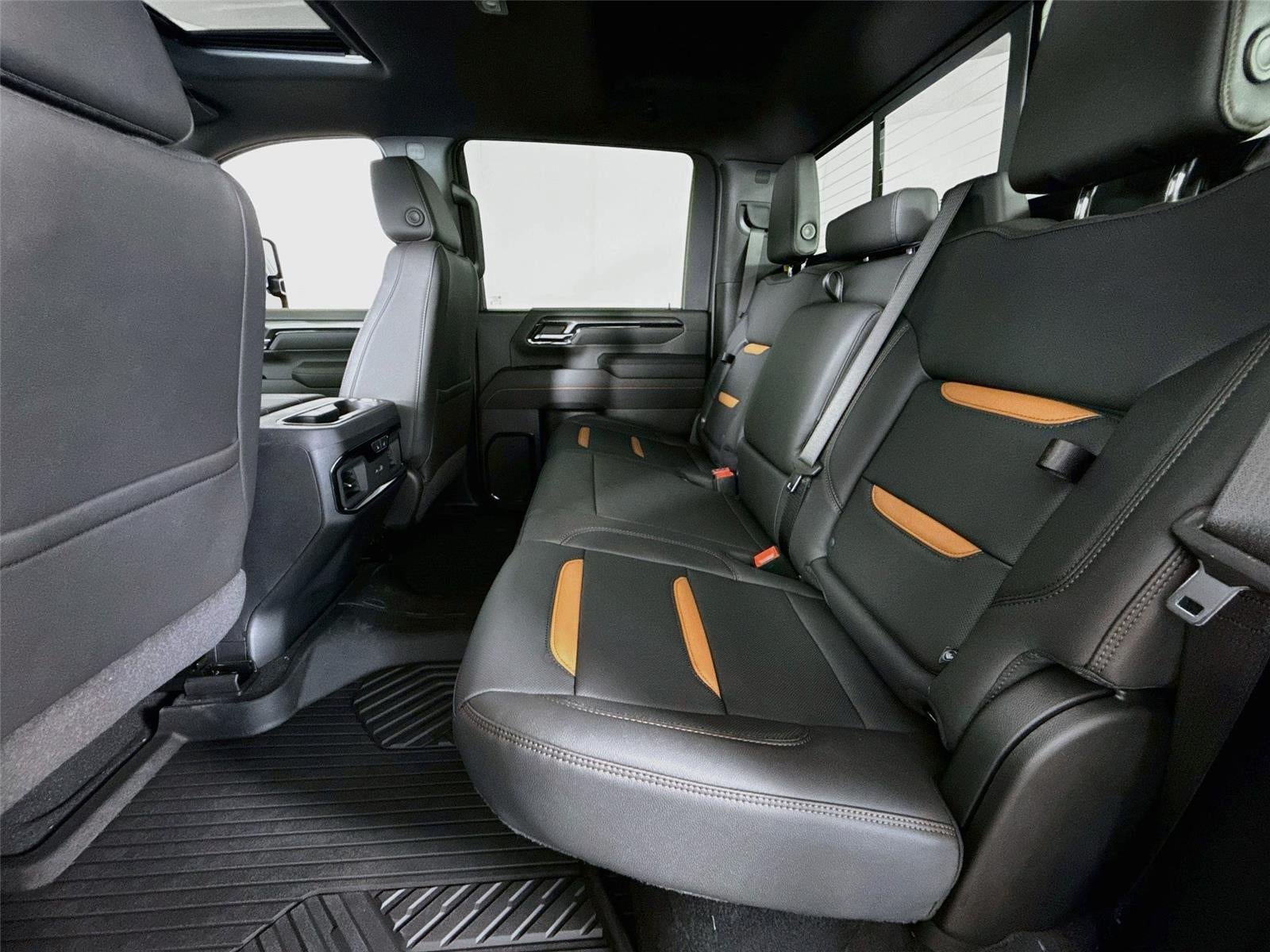 2026 GMC Sierra 3500HD AT4 - Photo 19