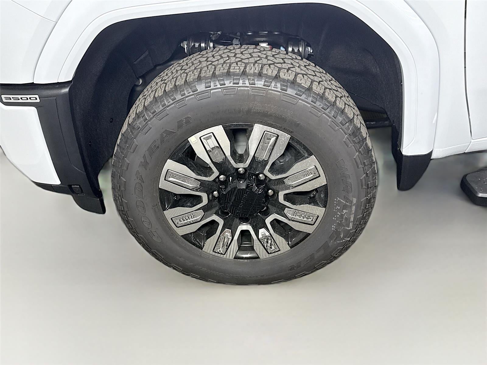 2026 GMC Sierra 3500HD Denali