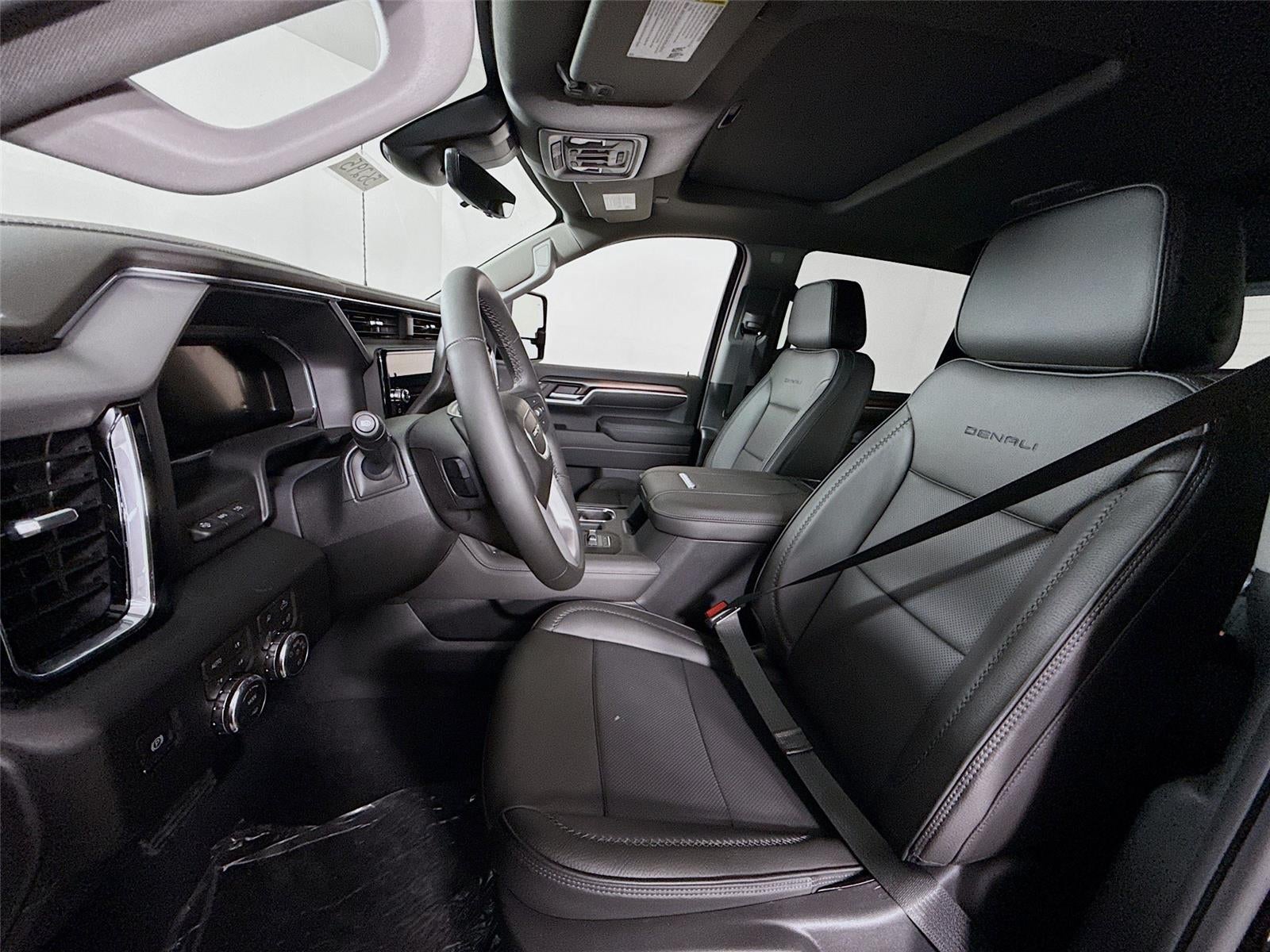 2026 GMC Sierra 3500HD Denali