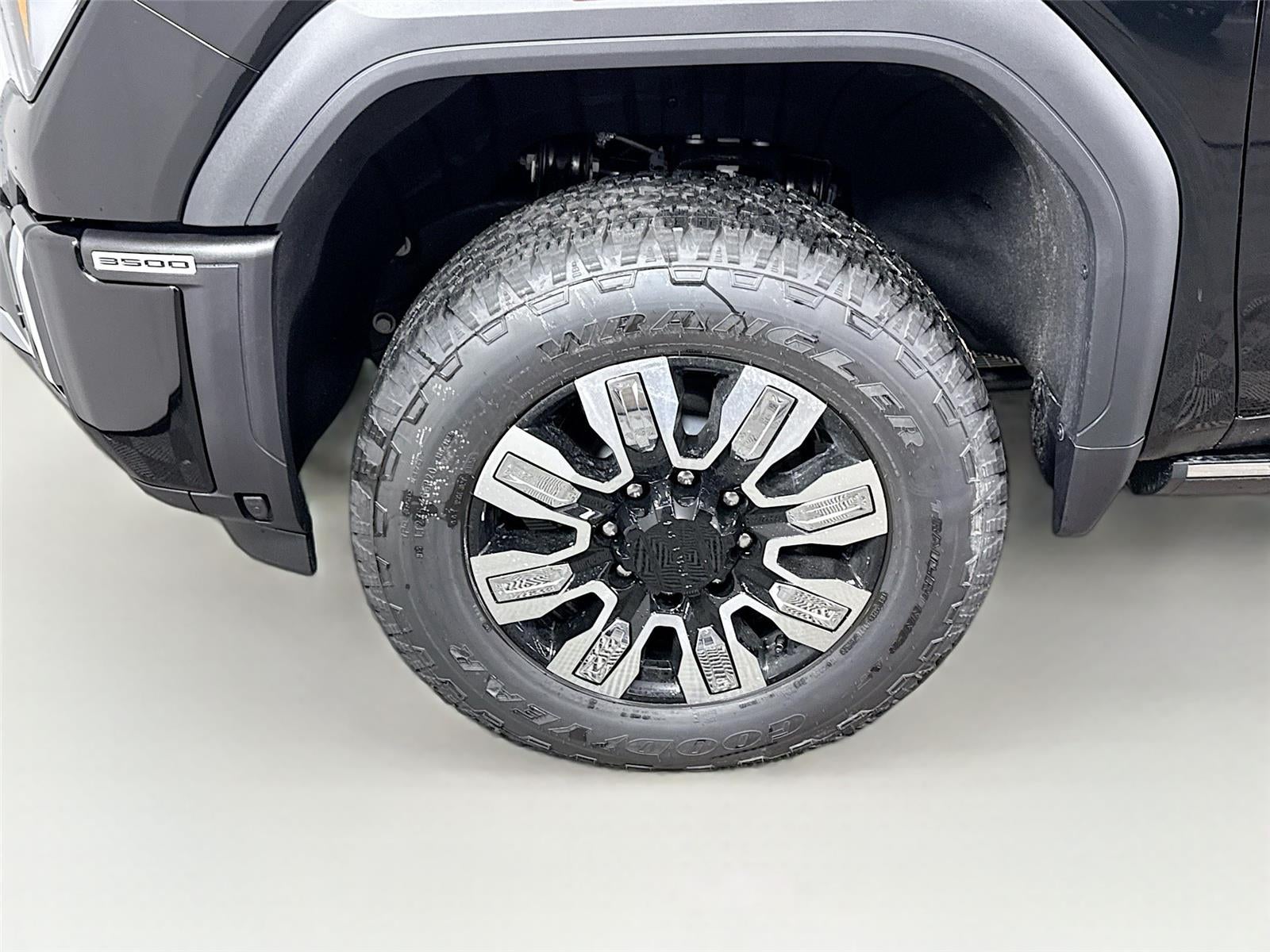 2026 GMC Sierra 3500HD Denali