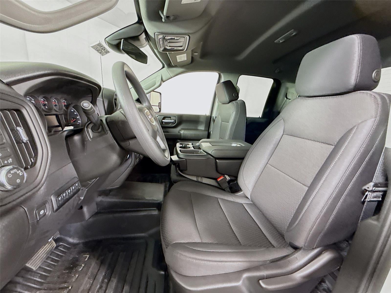 2026 GMC Sierra 3500HD Pro