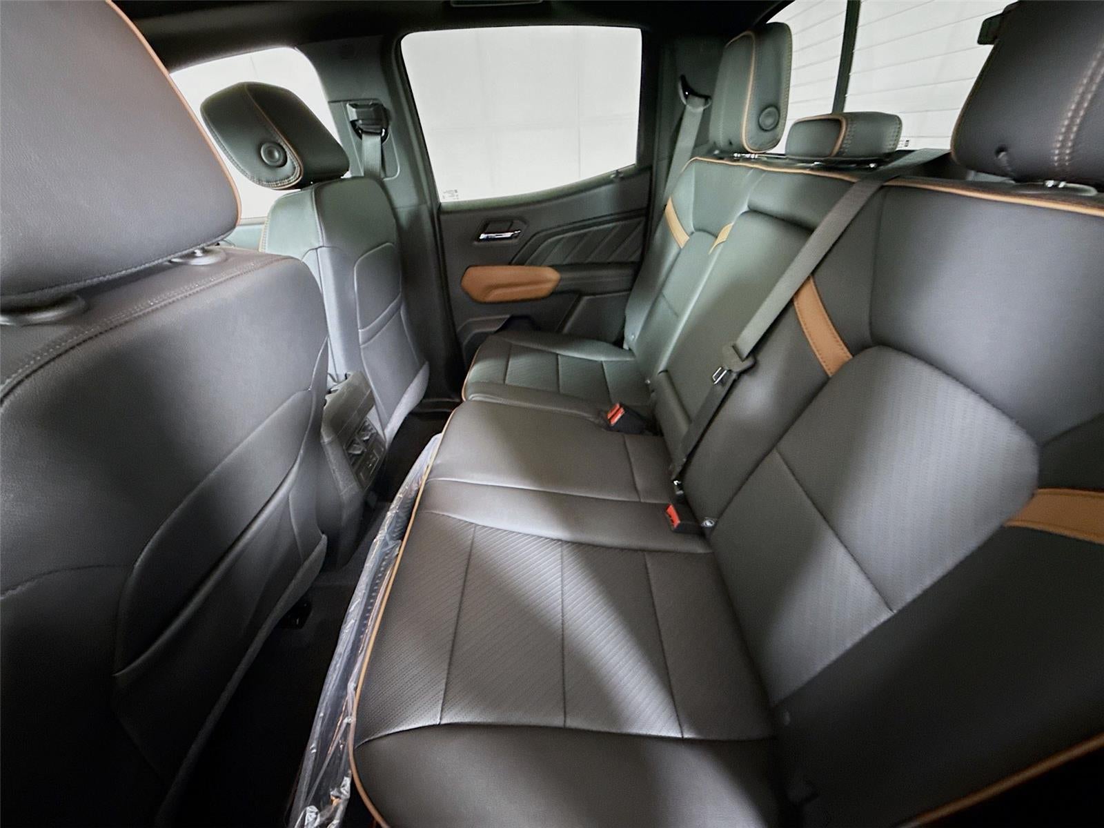 2026 GMC Canyon 4WD AT4