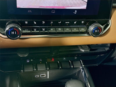 2023 GMC Canyon 4WD AT4