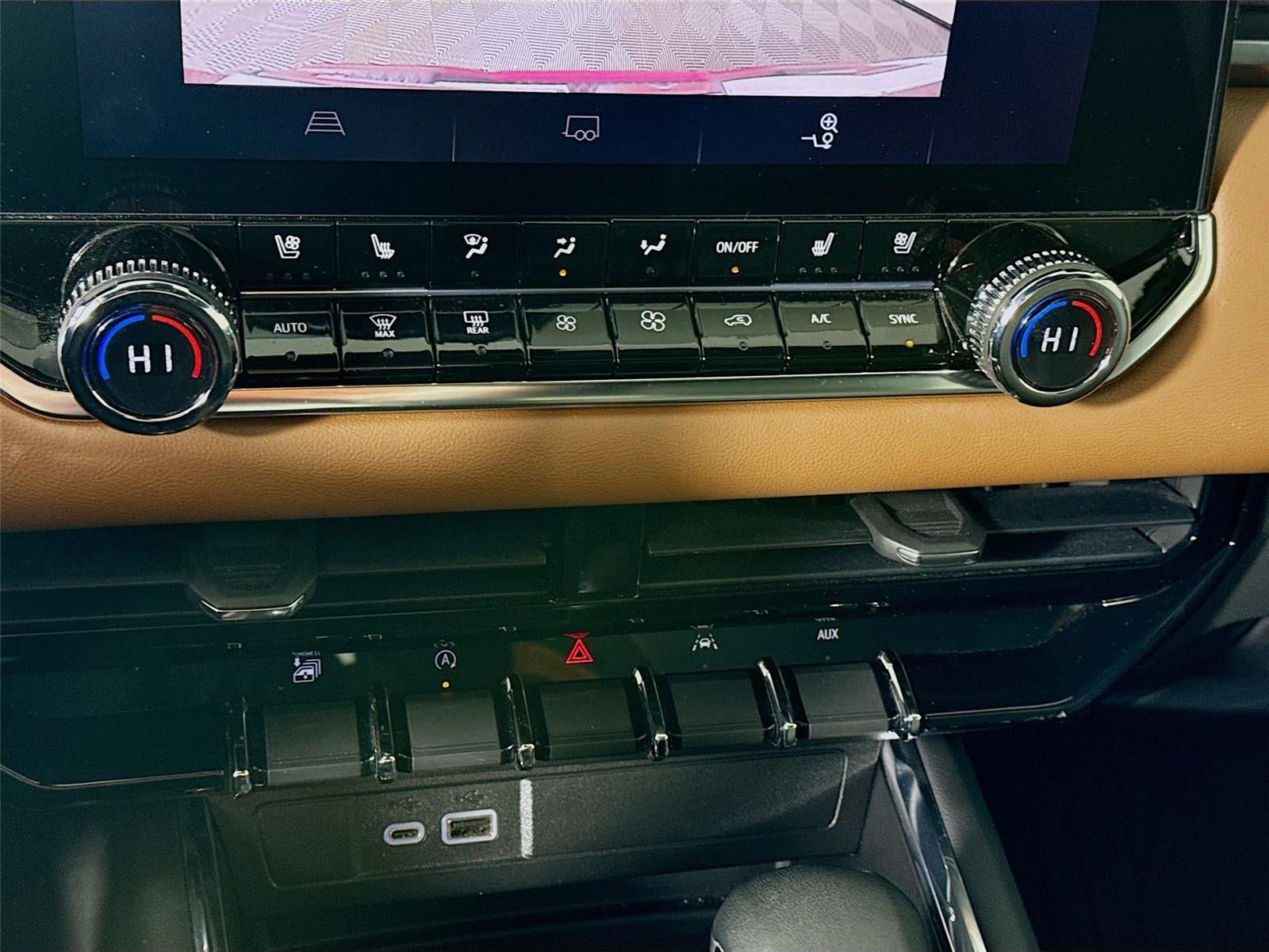 2023 GMC Canyon 4WD AT4