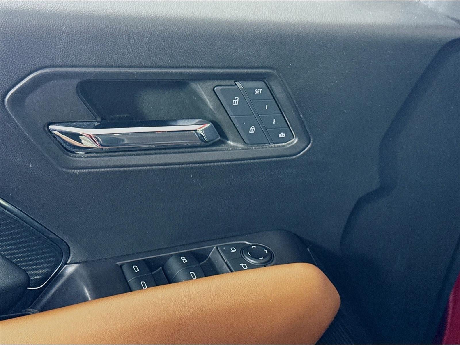 2023 GMC Canyon 4WD AT4